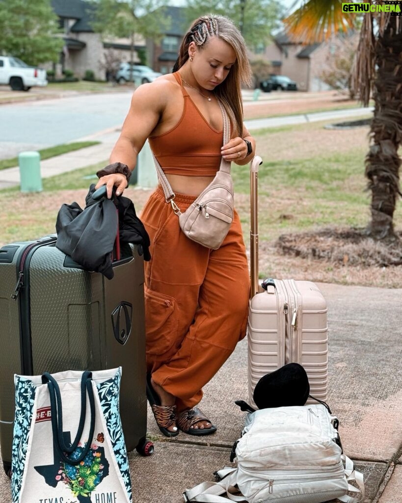 Patricia Parker Instagram - Heading to Ballarat, Australia for a big title defense autograph signing! Breaking down this next travel week: 5hr flight ATL to LAX ✈️ 16hr flight LAX to SYD 2hr flight SYD to Melbourne 2hr drive Melbourne to Ballarat Including layovers clearing customs, we’re looking at 30 hours of travel. My international travel essentials: - Portable chargers (multiple, I usually have 4 on me) - Neck pillow eye mask - Global adapter - Jacket/blanket - Headphones (over the head buds) - Ibuprofen/cough drops/daily vitamins - Reusable bag - Body wipes - Small face towel - Pen - Rechargable fan - Multiple charging cords - Airtags for every bag - Toothbrush - Water bottle - Extra pair of glasses contacts - Extra set of clothing - Mini hand sanitizer - Passport/travel documents