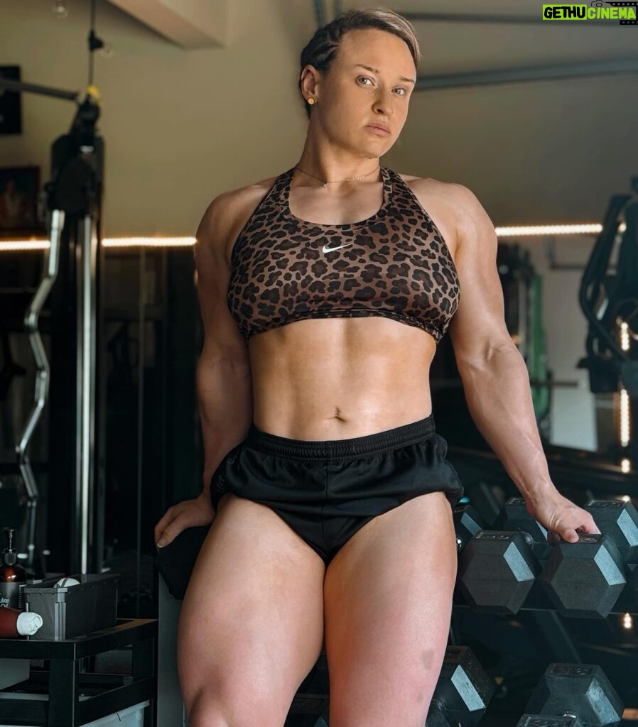 Patricia Parker Instagram - Some people aren’t meant to evolve. They’re put here to remind you what it looks like if you don’t. 💊 @5percentnutrition // JUGGERNAUT 💪🏼 @tuffwraps // JORDYNNE 🏋🏼‍♀️ @bruteforce_au // JUGGERNAUT 👨‍⚕️ @magnus_medical 🐓 @thechickenpound 📺 @TNAwrestling @axstv 🍲 @flexpro // JUGGERNAUT