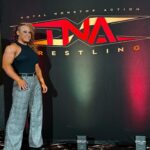 Patricia Parker Instagram - Another weekend of @tnawrestling 💛❤️🖤 I customized my entrance jacket for this PPV (swipe to the end) - what did y’all think? 💊 @5percentnutrition // JUGGERNAUT 💪🏼 @tuffwraps // JORDYNNE 🏋🏼‍♀️ @bruteforce_au // JUGGERNAUT 👨‍⚕️ @magnus_medical 🐓 @thechickenpound 📺 @TNAwrestling @axstv 🍲 @flexpro // JUGGERNAUT