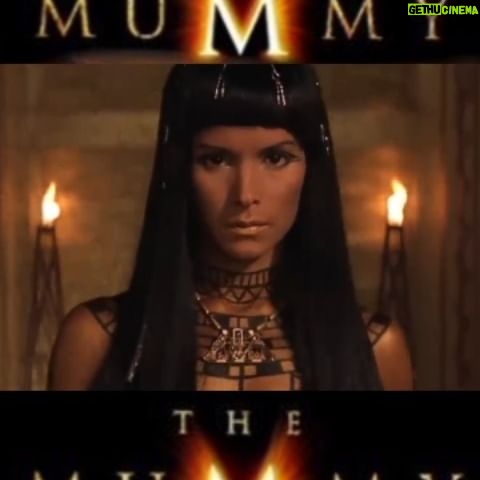 Patricia Velásquez Instagram - The Mummy 25 years since its premiere #themummy #lamomia #movie #pelicula #ancksunamun