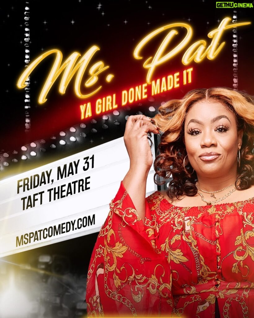 Patricia Williams Instagram - Them: Ms. Pat let me take your pictures. Me: I can do it myself! 😡 What y’all think IG? Do I need to retire from selfies? Is it giving 52? 😂 Get your tickets for #YaGirlDoneMadeItTour at mspatcomedy.com! UP NEXT: #Austin #LosAngeles #atlanticcity #lexington #cincinnati #photodump #mspat #themspatshow