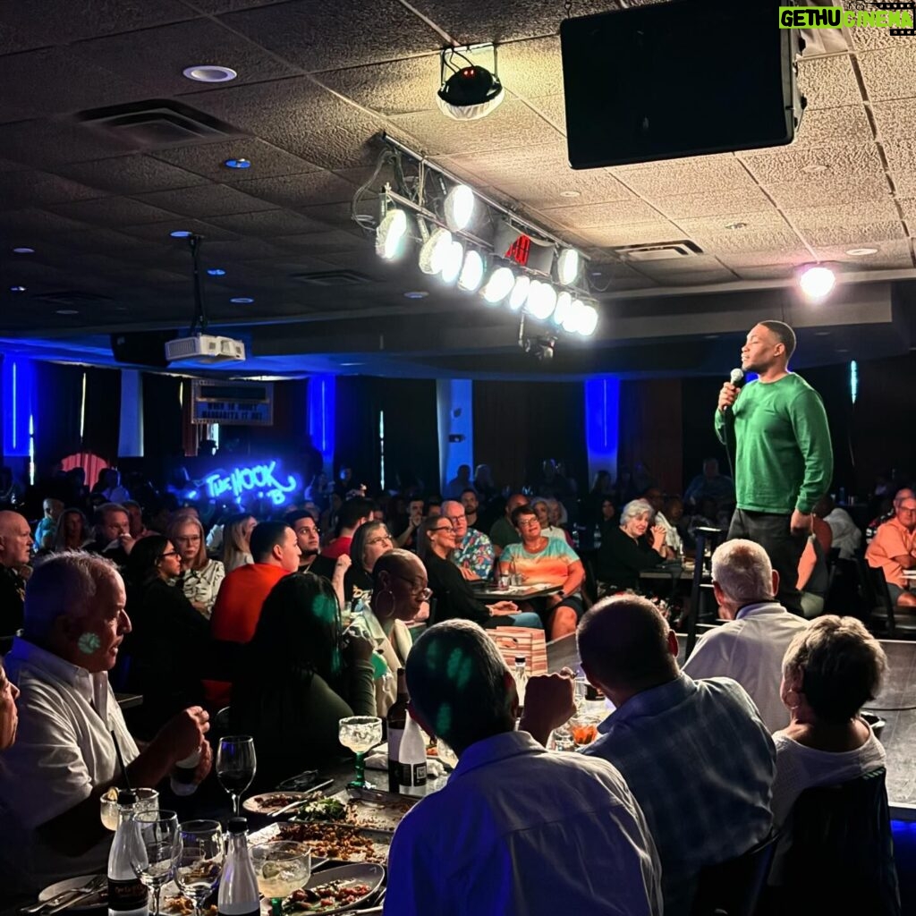 Patricia Williams Instagram - Last two shows tonight ‼️ with @comediennemspat 🤩 get your tickets now at offthehookcomedy.com 🎟️ Attention 🚨 We want to make sure that you have the best experience when purchasing tickets for our events, which is why we’d like to remind you that third-party resellers are strictly prohibited. By purchasing tickets directly from our official website, you’re ensuring a safe, secure, and authentic experience. Don’t let anyone spoil your fun!