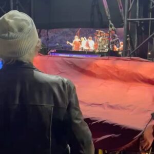Patti Hansen Instagram - What an exciting night, my nephews and their band mates @electricmudofficial opened for the @therollingstones in Arizona. They really rocked! I am so proud of their talent, their love of music and can’t wait to see more!! My honey @officialkeef keeping an eye on them 🦅 @marchansentruebeliever @matthewsorena @americanmatty @tony.alone @colton.cori @mitchum.yacoub
