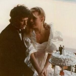 Patti Hansen Instagram - Thank you everyone for all your love and best wishes ! We had a beautiful day . We loved talking with family and friends and reading your messages ,  we wish you all love, health and happiness always . 🎉❤️💋