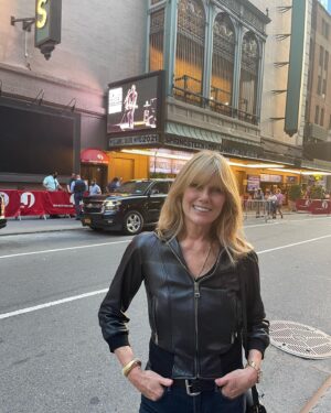 Patti Hansen Instagram - It was thrilling being back on Broadway last night seeing @springsteen . The show was magnificent and he is such an amazing storyteller. It was great to see him bring his book to life. Of course seeing my dear friend @michaelkors was another highlight and being with my dinner and show date Jane Rose. I love NYC and can’t wait for more.