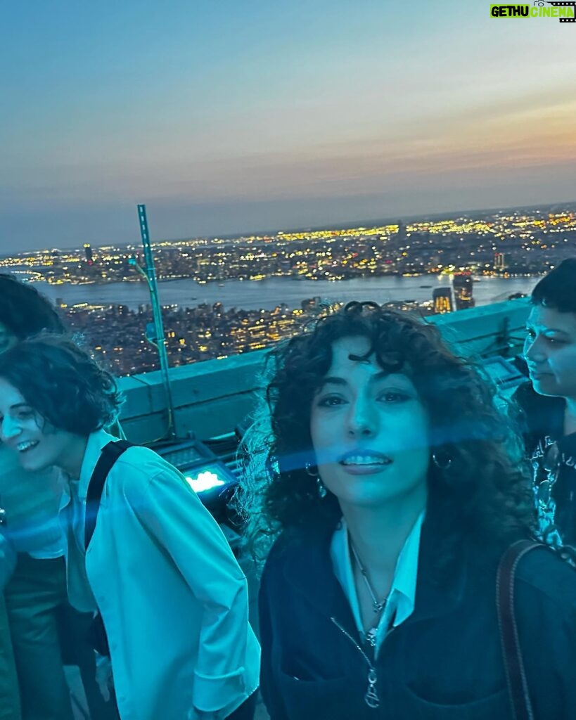 Patti Harrison Instagram - A birthday for Amy is a birthday for us all 🎂❤️ saw the sunset from the urethra of the Empire State thanks to THE-ghost-of-Carrie-Bradshaw @brocktalbot 😭 the tower lights were teal for food allergy awareness week. Hmmm which reminds me that I have noticed a lot of people on here who are normally so fucking outspoken about other causes be REALLY quiet/not speaking out at ALL about food allergy awareness week?? 🤔Know that I see you & I’ll fucking remember that in the future…🤨 happy fucking birthday @aezimmer_ 🥿