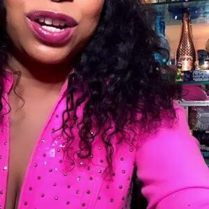 Paula Jai Parker Instagram - we’ll be back Happy Holiday’s!!!!