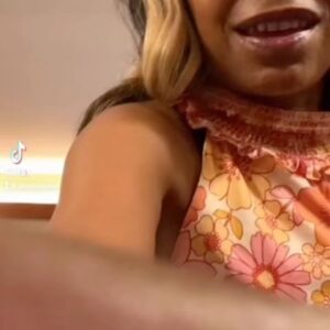 Paula Jai Parker Instagram - 1st #TickTock #DoubleCup DO NOT JUDGE MY HOTEL ROOM, it ain’t my house ☺️ I’m on vacation … #momandsonchallenge 💖😆