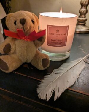 Paula Lane Instagram - #babylossawareness #waveoflight I will always carry you🕯️❤️ sending love out there to all those that need this. I feel you ❤️