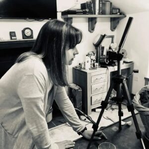 Paula Lane Instagram - A year ago I was frantically self taping for a drama whilst on holiday in Wales. I wanted it so badly and when I got the email to say 'they were going in a different direction' my heart broke. 
Tonight on @emmerdale I got to do my favourite thing in the world and that is to tell a story from the heart. 
I know it's a controversial storyline and pulls you morally in all directions....I'm a mother 💔 

Thank you for all the ❤️ on tonight's ep
Also a big big thank you to @matthiltondir for your vision, support and guidance 👏

X
