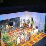 Paula Malia Instagram - Cada día tengo la gran suerte de mearme de la risa con toda esta gente encima y abajo del escenario. “La importancia de llamarse ernesto” hasta el 19 de febrero en el @teatroespanol_madrid