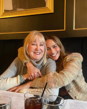 Paula Patton Instagram - Being a mother to my Julian is the greatest gift in my life! Everyday is an adventure with you! To my mom who showed me how to do it. To all mothers, sending you love!
Happy Mother’s Day!!!🪷💕💐