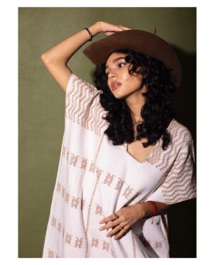 Paulina Chávez Instagram - this was such a fun last minute shoot, thank you @miguelfloresphotography for your creativity, these are some of my favs. 

the incredible team
photographer: @miguelfloresphotography 
hair: @dmadivo 
makeup: @livbeautified 
wardrobe: @lanativacollection , @rosasymimbre.shop , & @templeofoffering !!!!
journalist: @creative.consultant.kday 

PEPPER Magazine
Est. 2022
SA / TX / US
🤍🤍