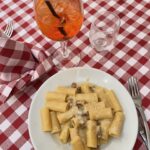 Paulina Vetrano Instagram - Que difícil elegir sólo 10 fotos. A puro baile, pasta y pitttza en LA Roma 🇮🇹🍕🍝🤍