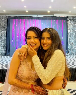 Payal Gupta Instagram - Amazing night ❤️
.
.
#sangeetnight #pookishadi #dance #instalike #instapicture #picoftheday #instamood #instalove #amazingnight #sangeet #loved #parihoonmain