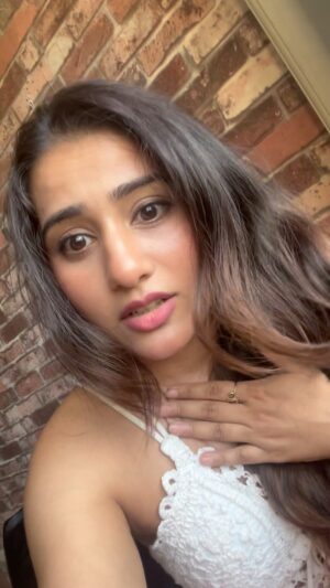 Payal Gupta Instagram - Mai try karti hun sachi 🤦🏻‍♀️
.
#time #timemanagement #payalgupta #guptainji #réel #realemotions #realvideo #meme #timeless #newreel #planets #realfacts #relatable #relatablereels