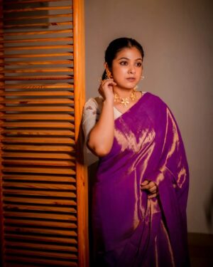Payel De Instagram - Saraswati Puja 🦢💜🙏

Photography : @argha_giri
Make Up : Yours Truly 
Hair : @payel.ganguly.589 
Saree : @uttariyaofficial 
Blouse : @dhara_boutique28 
Jewelleries : @treasuretrunk_theartstudio 
Stylist : @debjanighoshofficial 
Managed by : @rudrakshprnads 

#photooftheday #portraits #saraswatipuja #saraswatipuja2024 #explorepage #foryou #sareefashion #sareelover #instafashion #instadaily #instagram #follow