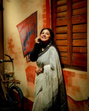 Payel De Instagram - Simplicity 🤍❤️

📷 - @argha_giri 
🔗 - @rudrakshprnads 

#photooftheday #photoshoot #portraits #portrait_mood #explorepage #explore_calcutta #foryou #actorslife #follow #kolkataphotography #instadaily #instagram
