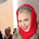 Pelageya Khanova Instagram - Температура - 6 градусов 🥶 А все равно зажгли🤘🏼💥 #пелагея #группапелагея #горноалтайск #поемнаморозе #хитыпелагеи #горилка