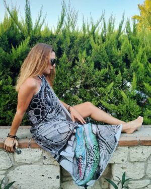Pelin Körmükçü Instagram - Bu yazın vazgeçilmezi @selinkucuksozerdeniz un tasarımları
