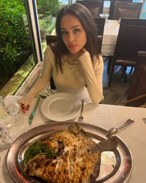 Pelin Sönmez Instagram - 