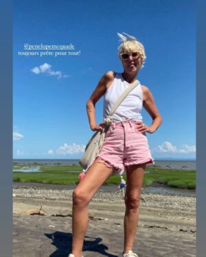 Pénélope McQuade Instagram - Ça m’aura pris 7 semaines, j’y arrive enfin. 
#decrochage
