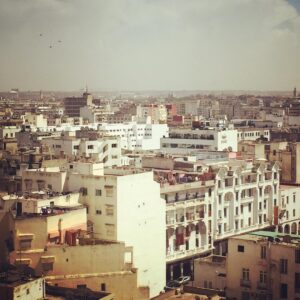 Pénélope McQuade Instagram - Bye Casablanca, t’es pas belle mais on mange trop bien chez toi. Salut le Maroc, cette fois-ci je t’ai mieux saisie que la première, mais tu restes encore pleine de mystère et de confrontations pour moi. Au revoir l’Afrique, toi pis moi c’est pour la vie.