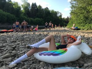 Pénélope McQuade Instagram - Vacancière professionnelle.