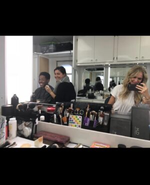 Penelope Mitchell Instagram - #thehyperionsmovie is out today on YouTube! 

It was a such a pleasure getting to work with real life superhero @caryelwes and the many talented human beings that brought this film to life. 

I hope you guys enjoy and that it brings a little joy to your hearts right now. 💕☺️😁