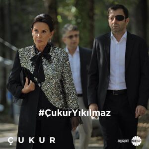Perihan Savaş Instagram - Bu gece çukur gecesi<•••>