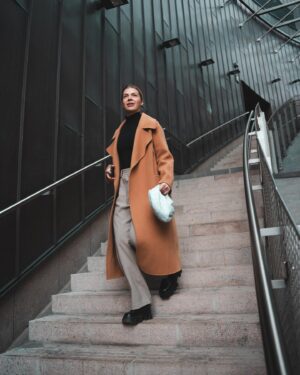 Pernilla Böckerman Instagram - Minä tänään 🧡🌿