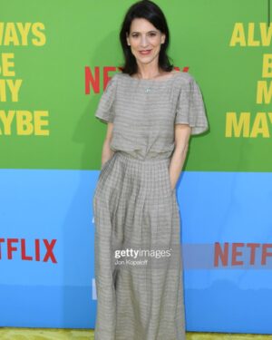 Perrey Reeves Instagram - I was lucky enough to work with @aliwong On @americanhousewifeabc so I went to see her premiere last week #alwaysbemymaybe and I LOVED it! She is funny and smart and the movie just a great #romcom and now it’s on #Netflix so if you want something fun to watch tonight this is it! Also when your sister-in-law is your favorite designer,  you get to wear her gorgeous clothes! Also @nicolaparish thank you for my social life ;)