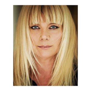 Peta Wilson Instagram - #Repost @rachel.m.makeup
Beautiful @petawils0n shot by @tonypottsphotography  Hair @maxpinnell  Makeup @rachel.m.makeup using @ctilburymakeup @skii @makeup_weapons #rachelmontgomerymakeupartist #australianmakeupartist #ctilburymakeup #skii #makeupweapons #petawilson #lafemmenikita #maxpinnell #tonypottsphotography #blonde