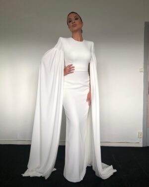 Petra Mede Instagram - Last night in Frihamnen

Stylist @sarabiderman 
Smink @connybackstrom 
Hår @gustav.lagertrad 
Klänning @alexperryofficial 
Smycken @lwljewelry 
Skor @sania.dmina 
Stylistassistenter @sarahhjanina @klarasunneborn 
Spraytan @stockholmbeauty