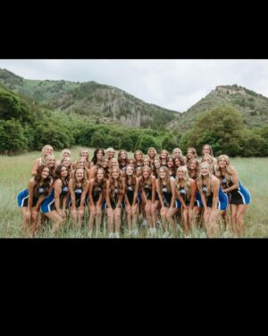 Peyton Evans Instagram - Freshman year cheer pictures 💙