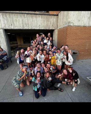 Peyton Evans Instagram - I am so very grateful i got to experience this cheer season with this amazing team. Even tho i wasn’t able to compete with them i enjoyed every moment watching them perform and become an amazing team. these girls are amazing i love them all and im very grateful for the wonderful coaches that we had and i will forever cherish the funny moments with the team. 🫶🏻