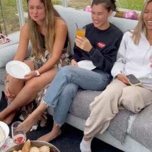 Pim Bubear Instagram - So much has happened in the past weeks and i’ve been taking time to process everything! 

Bachelorette - 19th of July , my dear friends planned the most amazing hen party!!! 
Thank you to my wonderful maid of honour @mariahmulberry for planning, preparing and pulling everything off 🥰
@malingraffman @james_tanatit @tina.petite @franzmaan @tanteloise @benhebbard  @jennifernylund @malin.graffman ,Josefin & Marlene 🥰 Thank you for all your help and for making it such an unforgettable day & night. I wish we could do it all over again without the hangover 😂 
I love you all dearly and feel so lucky to have such strong , fun and loving people in my life ❤️