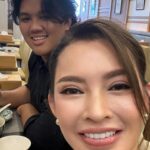 Pimonwan Hoonthongkam Instagram - พ่อแม่ไม่ได้คาดหวังเรื่องเงินทองจากลูก แต่คาดหวังให้ลูกสามารถดูแลและช่วยเหลือตัวเองได้ในทุกวัน ไม่จำเป็นต้องร่ำรวยเงินทองเสมอไป ไม่จำเป็นต้องมีหน้าที่การงานที่มีชื่อเสียง แต่ขอให้ใช้ชีวิตได้อย่างดี และดูแลตัวเองได้อย่างมีความสุขตลอดไปครับ ไม่ว่าวันข้างหน้าจะเป็นอย่างไร จะสมหวังหรือไม่สมหวังก็ตาม ขอให้จำเอาไว้ว่ายังมีพ่อกับแม่ ขอเป็นคนผลักดันและเป็นกำลังใจให้เสมอ สุขสันต์วันเกิดครบรอบ 23 ปีครับ ลูกรัก Phoom Hoontongkam ♥️ 02/04/2024
