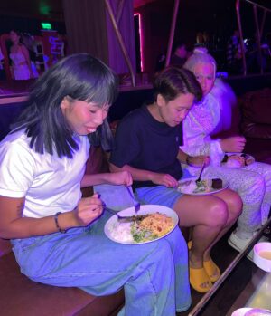 Pipay Kipay Instagram - “Sa Gobyernong tapat, May libreng kagat!!!”

This year’s #SparkleSpell2023 entry of mine’s inspired by upcoming SK Election dahil trip ko lang at kulang sa budget. 

Thanks @_arviesantos  sa madaliang pag edit sa Canva dahil last minute na ang idea hahahahaha