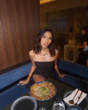 Pipay Kipay Instagram - Steak Night dahil fantasy lang

Thanks @giwonkoreansteakhouse for having us ladies for a fantastic dinner