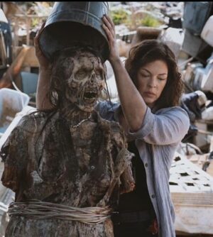 Pollyanna McIntosh Instagram - Thoughts. ✌️❤️💀 #TWDFamily #TheWalkingDeadFamily