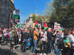 Pollyanna McIntosh Instagram - Stop the genocide. End the occupation. Free all hostages. Dublin today.
#FreePalestine #StopTheGenocide #FreeAllHostages #NotInMyName