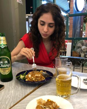 Pooja Bhamrrah Instagram - Pad Thais, temples, massages, the sweetest coconut water and more!! Bangkok, you were incredible! (Part 1)