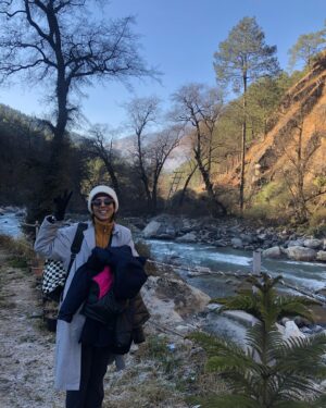Pooja Bhamrrah Instagram - Kahani Kasol Ki… 🥶 
.
.
.
#kasol #manikaran #himachalpradesh #winterwonderland #kasoldiaries