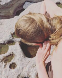 Actress Poppy Lee Friar HD Instagram Photos and Wallpapers March 2024