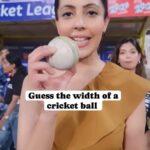 Poppy Jabbal Instagram – Guess the width of a cricket ball 🙄 

#funtimeswithgirls 

#cricket #ccl #fun #funny #guess
#game #ipl