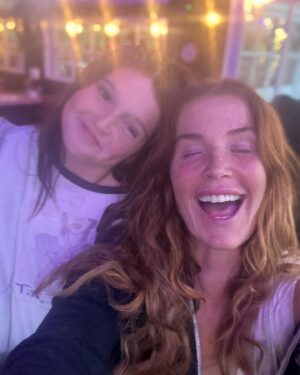 Poppy Montgomery Instagram - 🌊 🐠 ✍️ 🧜‍♀️