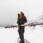 Pradaini Surva Instagram - I asked for snow I got snowwwwwwwwww ❄️ - Living in abundance and rich experiences 🍀 🪬 - 📸 @viktorhubner