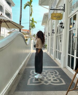 Pradaini Surva Instagram - vegan resort 
in the heart of 📍 Chiang mai @awaychiangmai 
-
🍀 the vintage Summer aesthetics
🍀 the varieties of vegan food
🍀 the delicious desert buffet
🍀 sound healing session
🍀 the cozy suite
🍀 the amazing service
🍀 close to night market and temples 
🍀 in the heart of the city

-
There are so many more reasons why
This is a beautiful resort to stay in🤍
There are so many more reasons why this is such a brilliant stay 
right in the centre of the city.
-
Thank you @pickyourtrail 
For making this experience 
Truly truly amazing 

-
Hasslefree holidays , pickyourtrail , travel now , memories and all