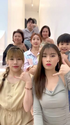 Praepetch Udomsartporn Instagram - เต้นคนละท่าเดียวกัน🤣🤣

#grillz #릴스 #HiPrae #하이프래 #프래 #대한외국인 #외국인모델 #댄스릴스
